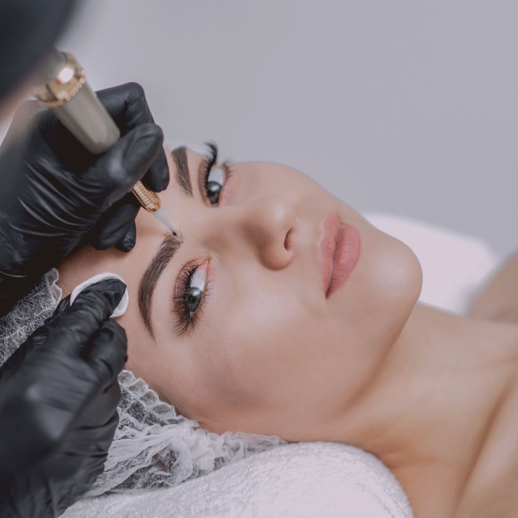Permanent Make-up der Augenbrauen im Beauty Werk Hamburg